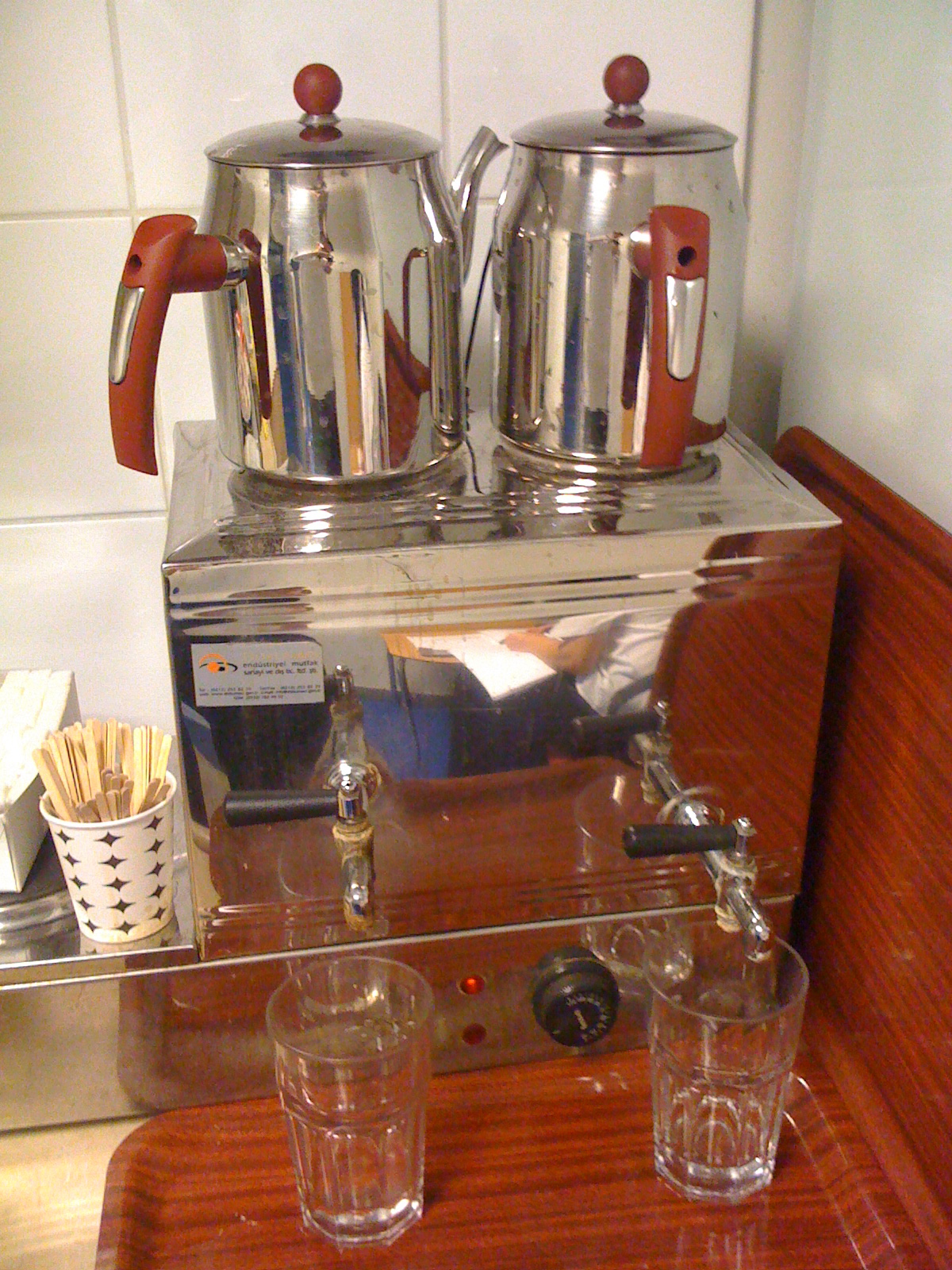 Tea Machine